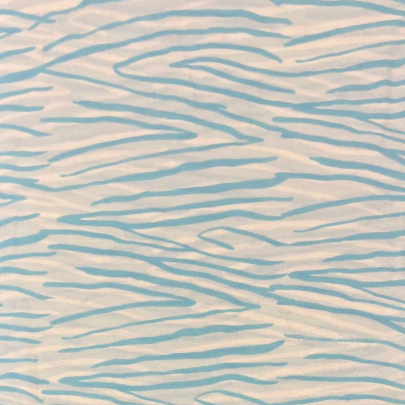 Clothworks Serengeti Beasties Y1778-32 Light Aqua