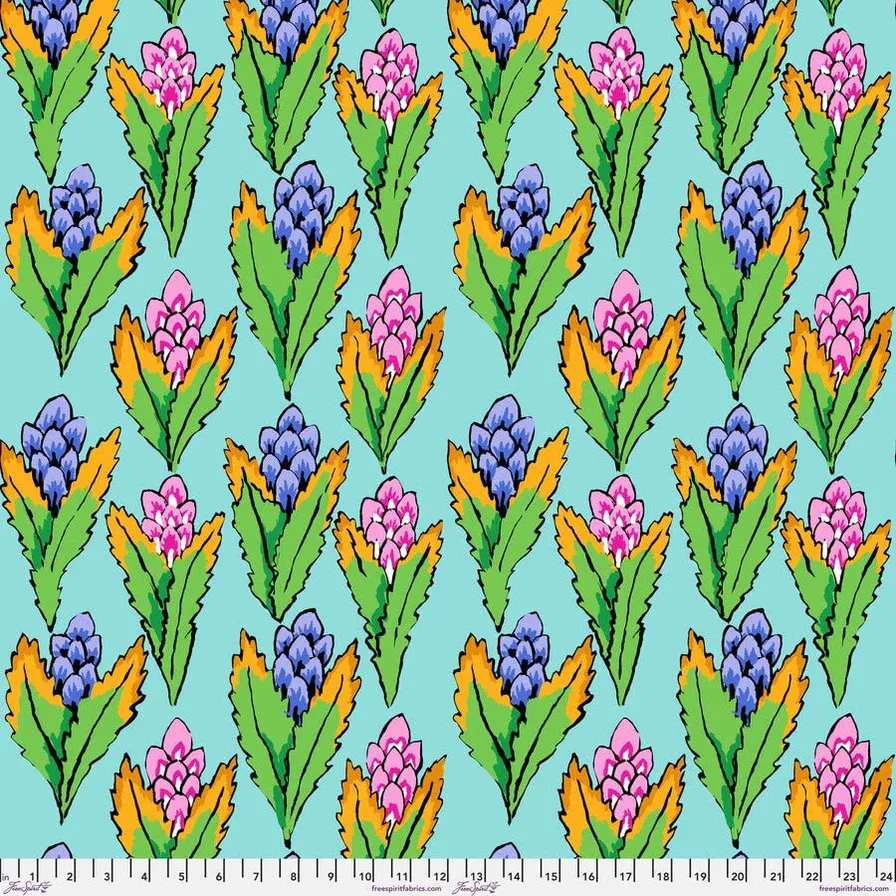 KaffeKaffe Fassett Cactus Dahlia PWPJ054-contrast Fassett Hyacinth PWGP214-Duckegg