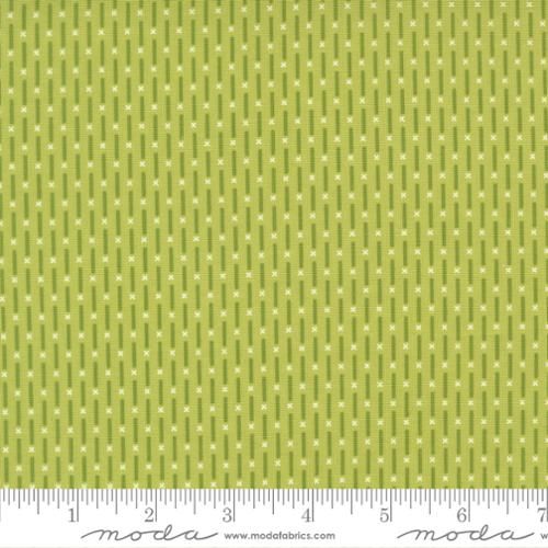 Moda Poinsettia  And Pear 37715-12