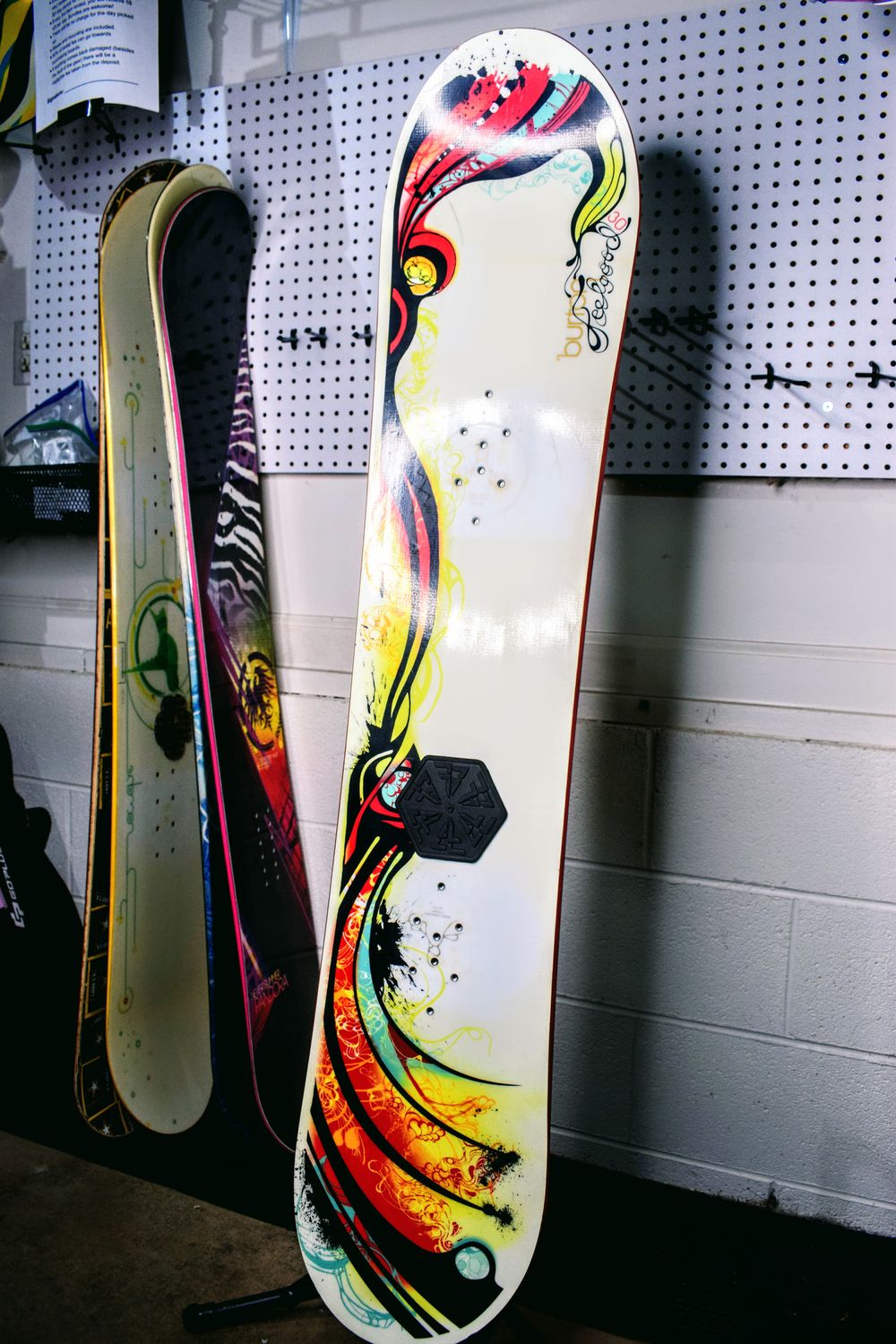 Burton FeedGood 130 CM Snowboard (great)