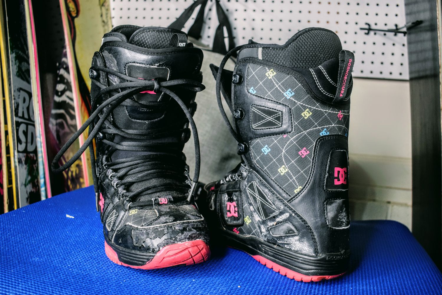 DC Womens 10 Black Snowboard Boots