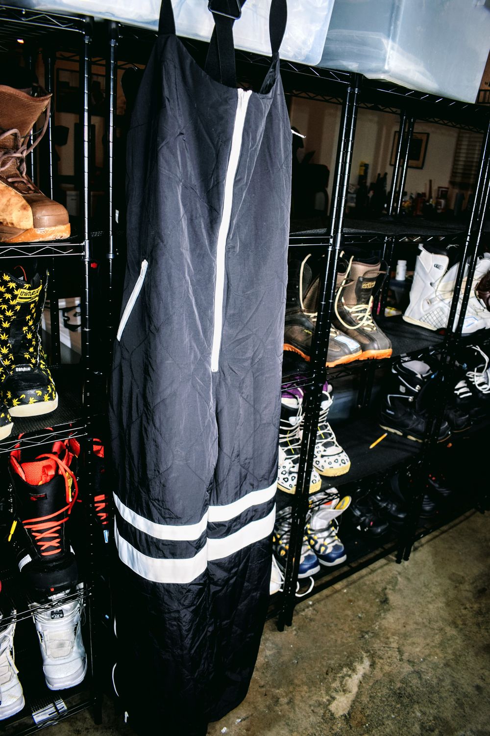 NEW Black / White Snow suit / BIB XL (fits like large)