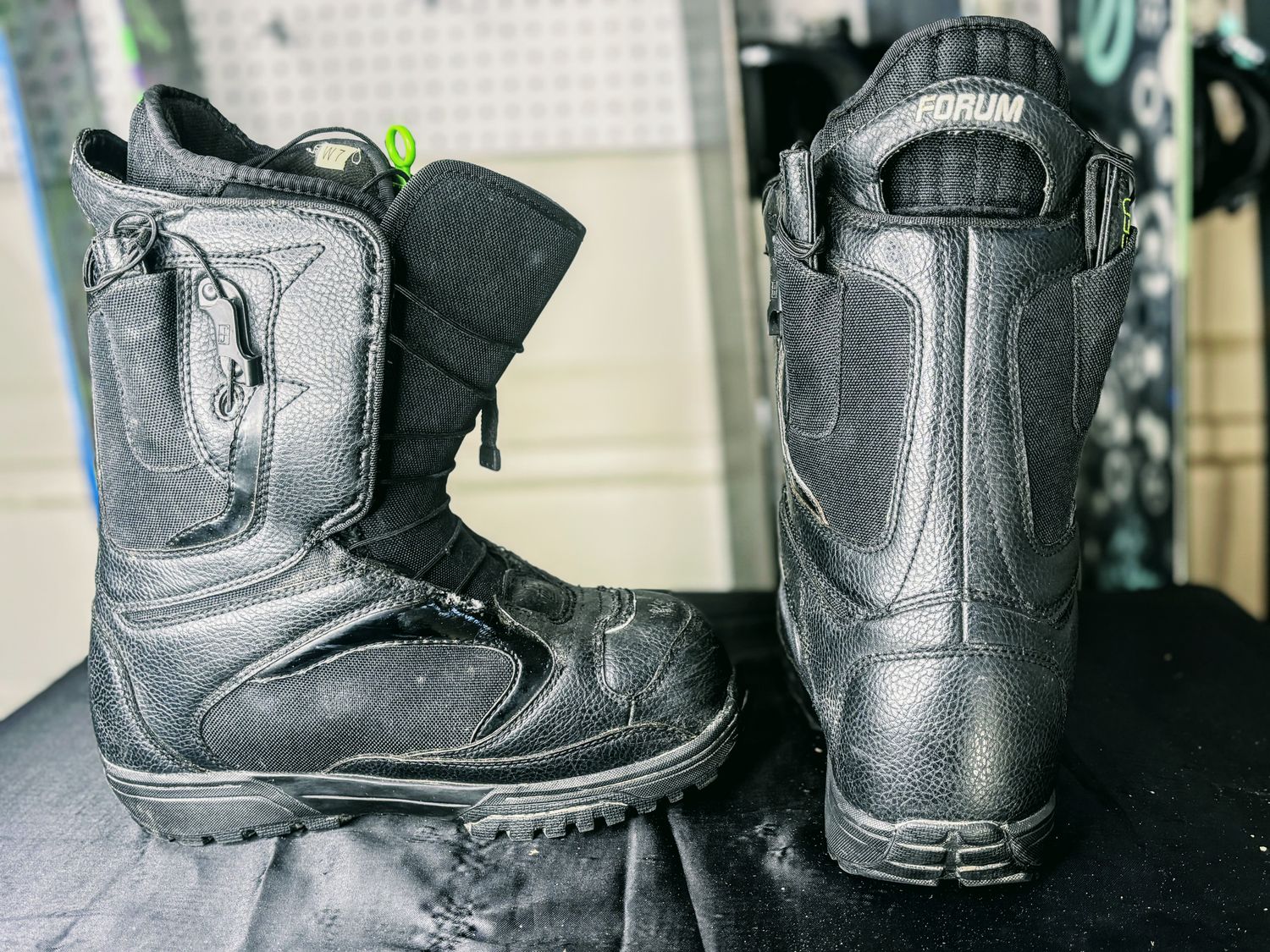 Forum SLR Women&#39;s 7 Quickdraw Snowboard Bindings