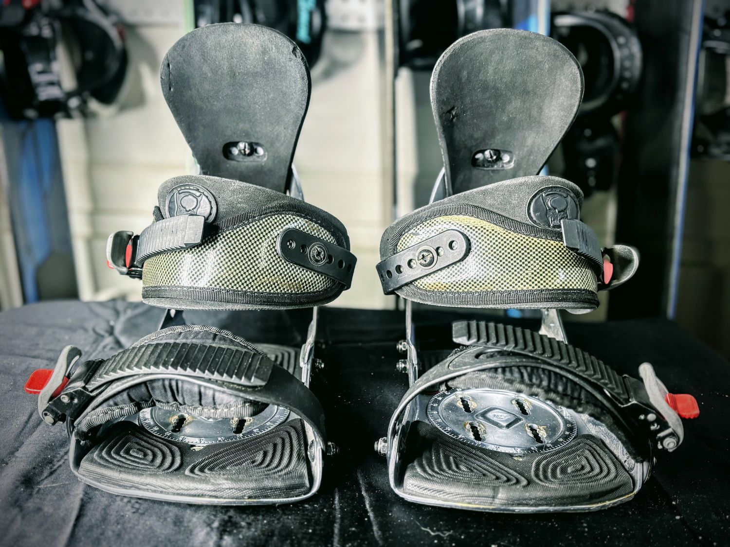Bent Metal Men&#39;s Medium Snowboard Bindings