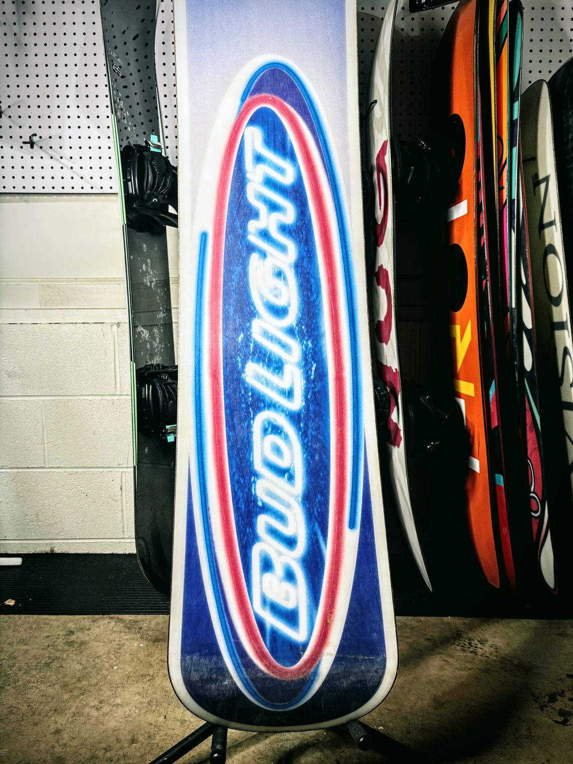 The BUDLIGHT Board 158 CM