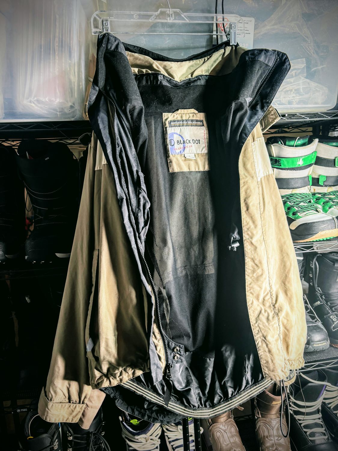 Brown / Grey Black Dot Men&#39;s Large Jacket
