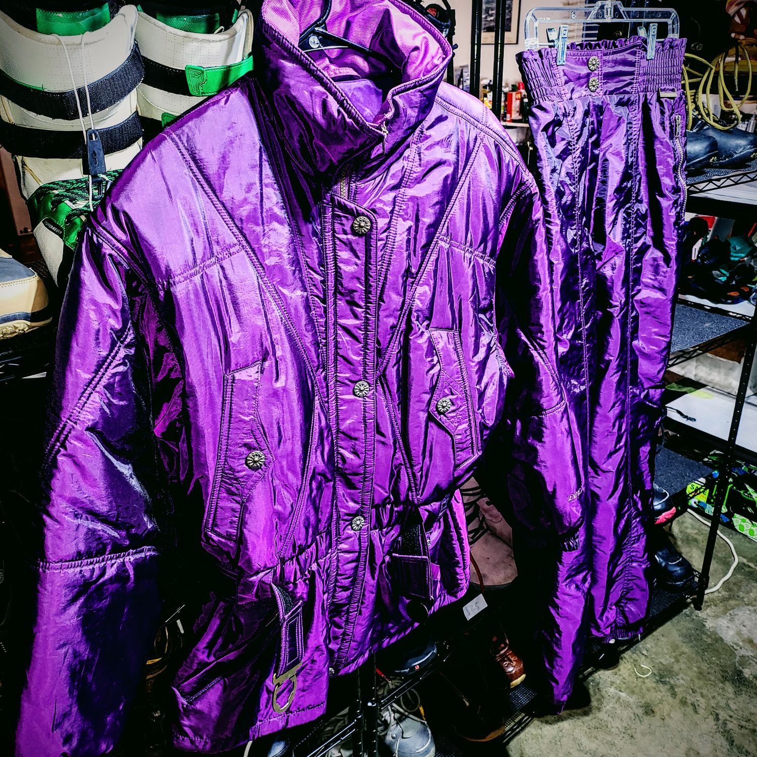 Women&#39;s Matching purple Ski / Snowboard Pants &amp; Jacket Large