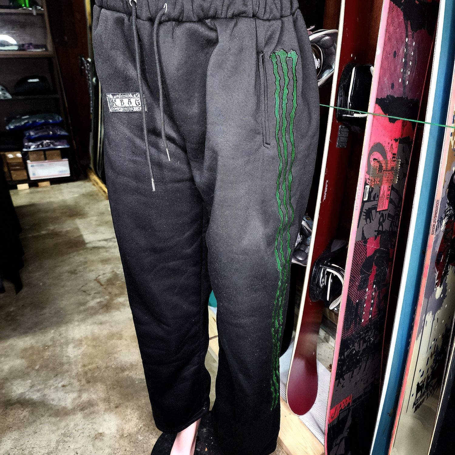 KBAG monster Joggers size Large 1/1