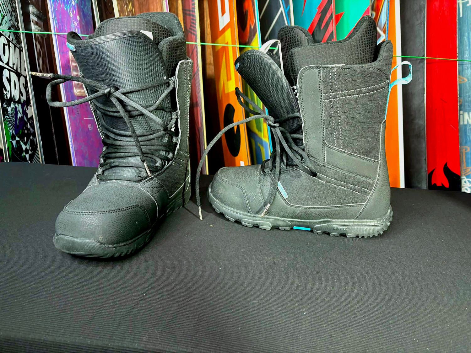 Burton Invader mens 12 snowboard boots