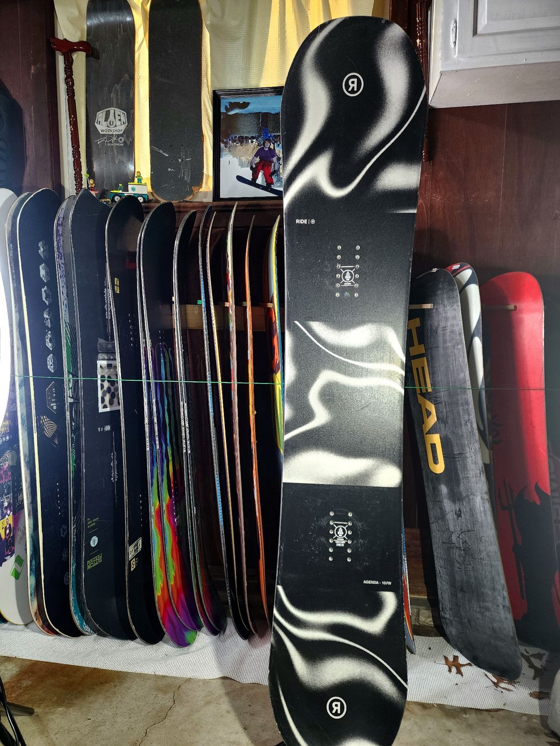 Ride Agenda 157 Wide Snowboard