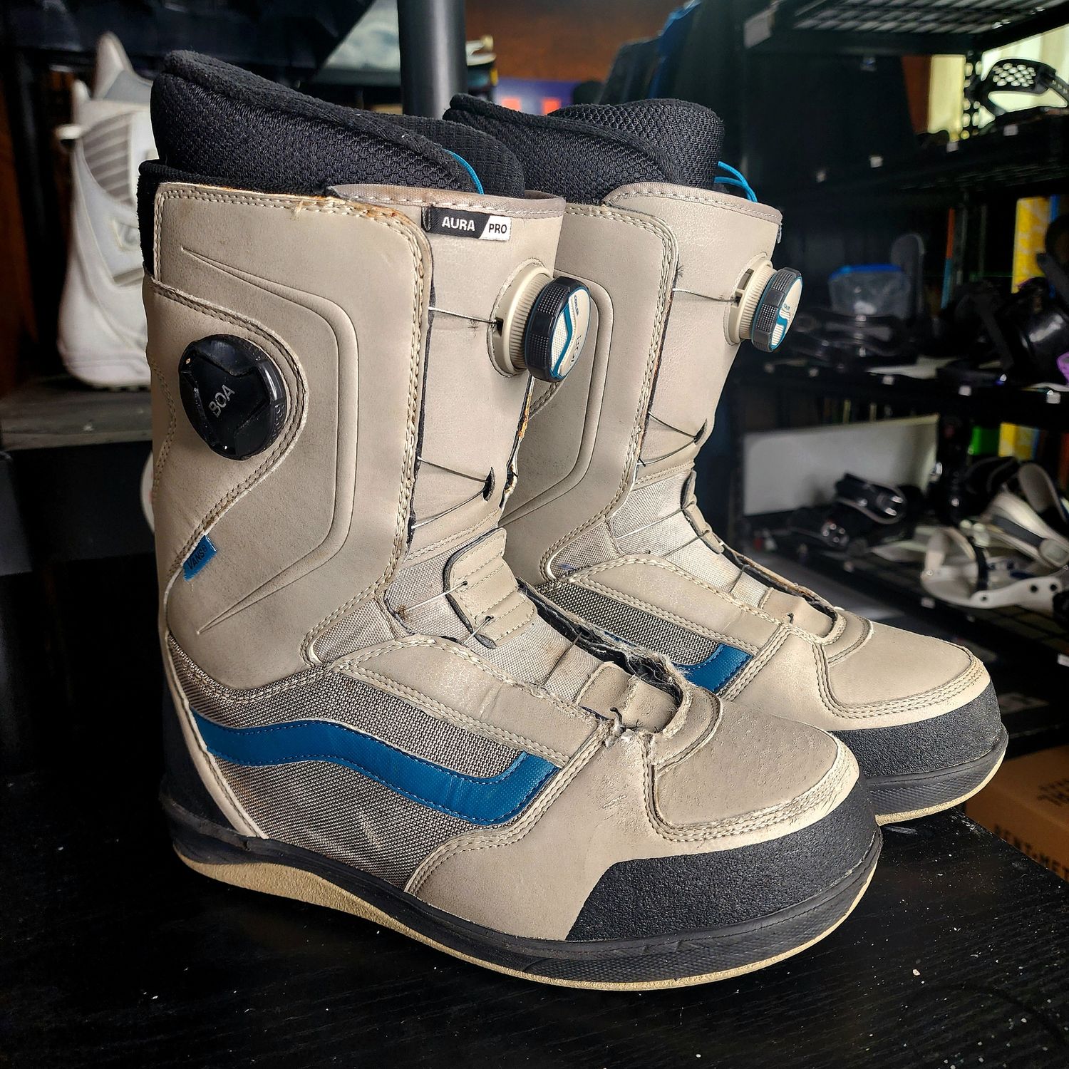 Vans Aura Pro Double BOA Snowboard size 9