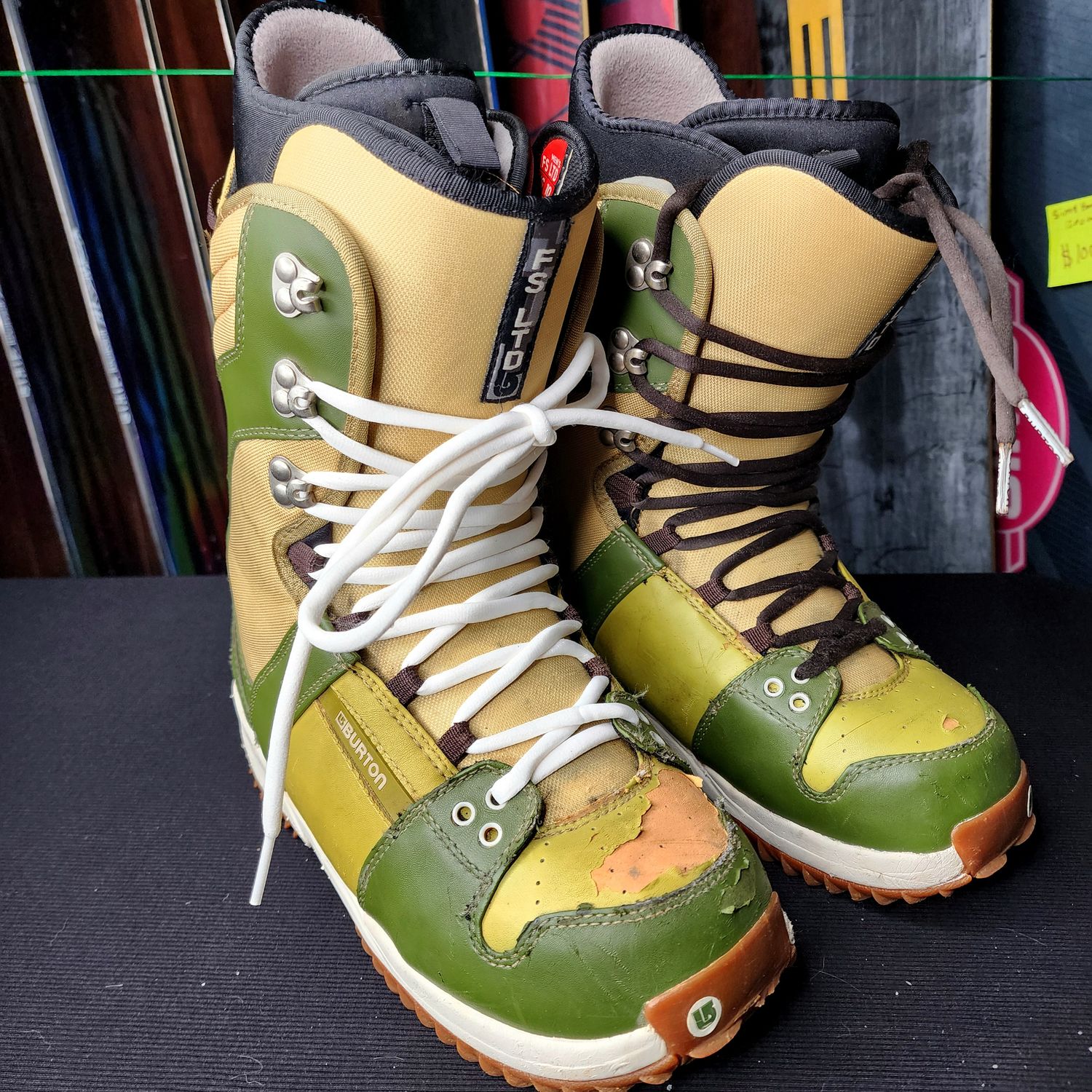 Burton FS LTD Mens 10 Boots