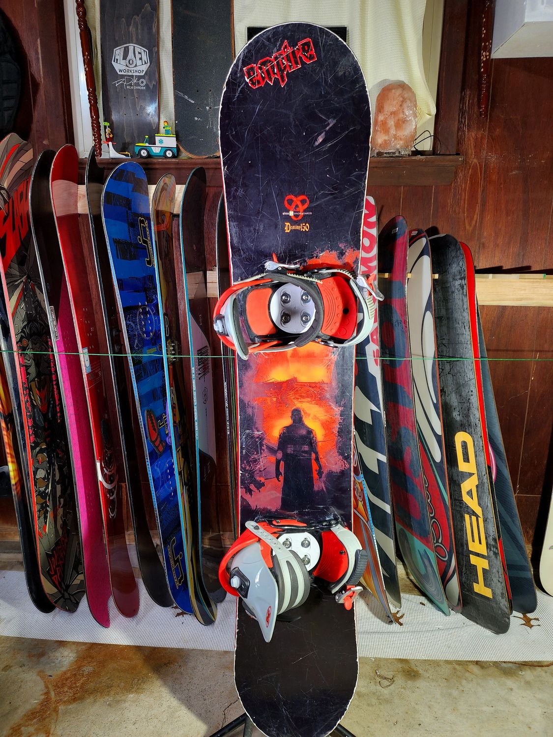 Sims Destiny 150 CM Snowboard With S / M DBX Bindings