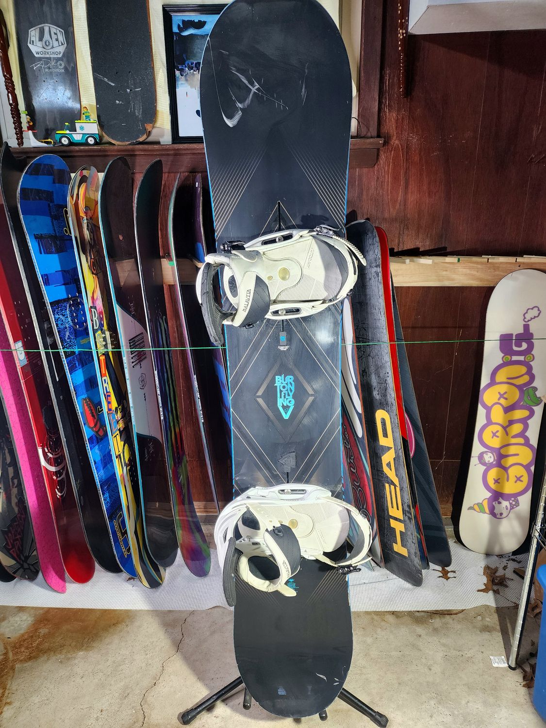 Burton Flying V 157 CM Snowboard NO BINDINGS