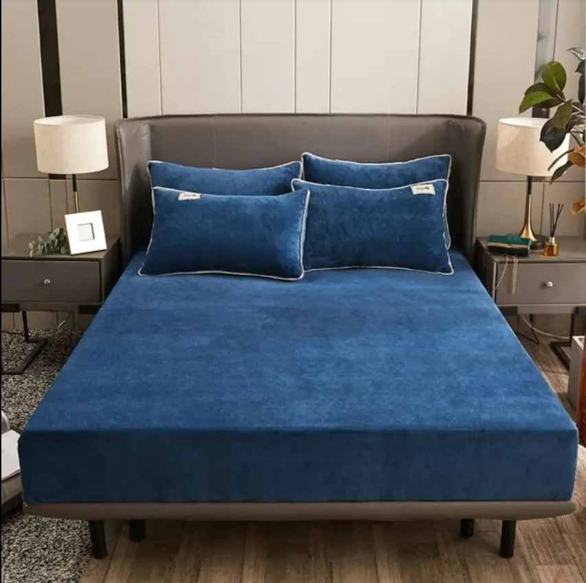 Dark Blue 3-piece Velvet