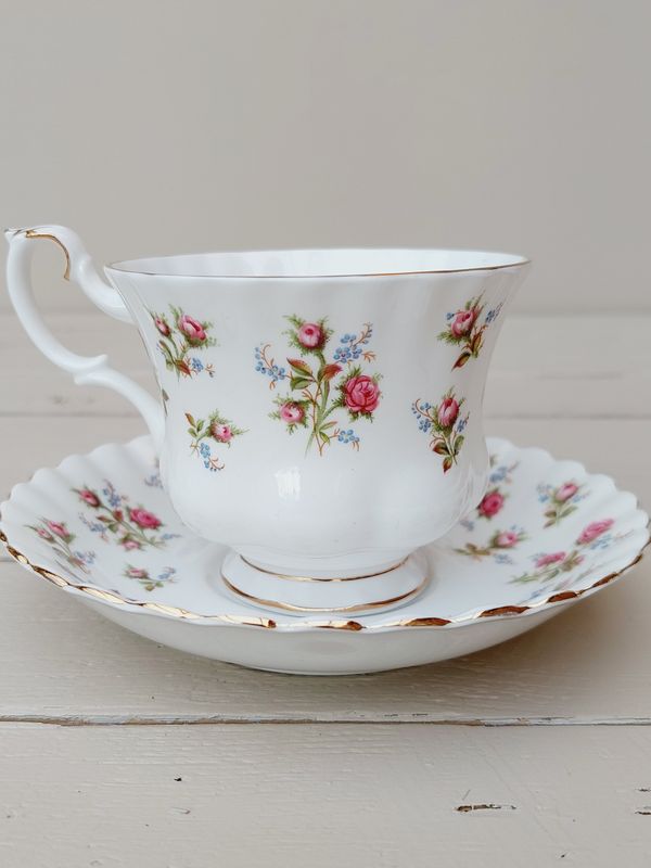 Herenkop met schotel Royal Albert Winsome