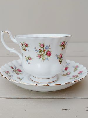 Herenkop met schotel Royal Albert Winsome