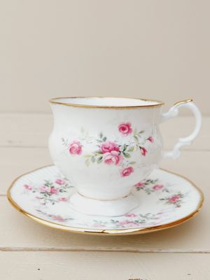 Kop met schotel Elizabethan