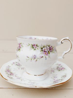 Kop met schotel Elizabethan
