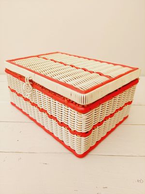 Vintage naaimand kunststof rood/wit