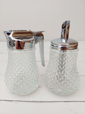 Vintage suikerstrooier en melkkan - BMF – glas met metalen deksel, jaren ’70 stijl