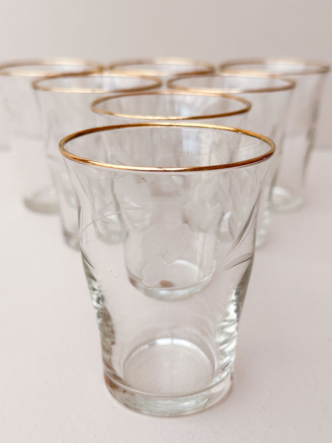 Waterglazen met een gouden rand, set van 7