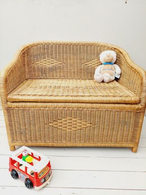 Rotan opbergbankje