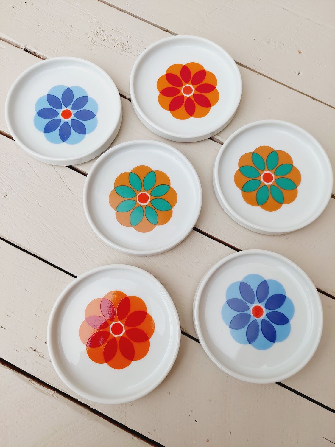 Retro petit four bordjes met bloemen – set van 6 – 9,5 cm – theetipjes