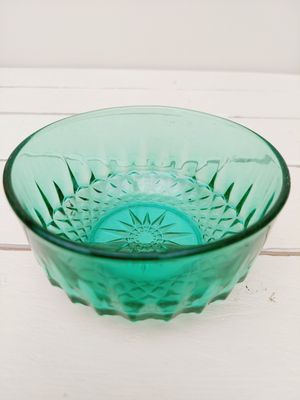Vintage Arcoroc Emerald kommetje - smaragdgroen geslepen glas