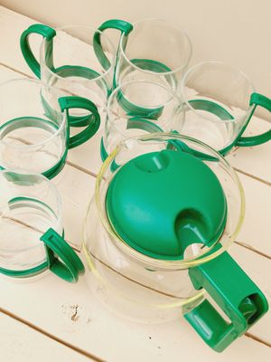 Vintage theeset 6 personen - theekan met 6 glazen groen handvat