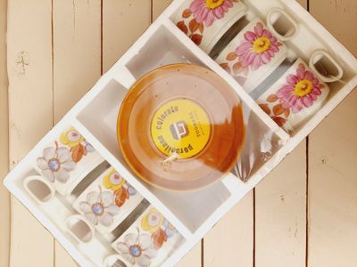 Vintage Tognana porseleinen tassen en ondertassen – set van 6 in originele doos
