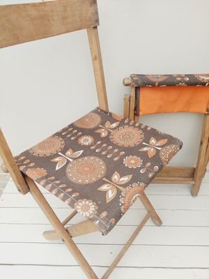 Vintage inklapbare houten stoeltjes met retro canvas zitting, set van 2