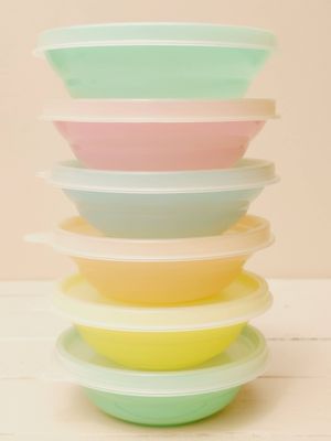 Vintage tupperwarepotjes in pastelkleuren, set van 6