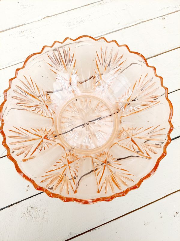 Kom in geslepen roze persglas - 23 cm  - Vintage Art Deco stijl met geslepen motief