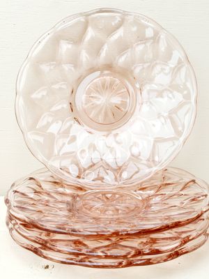 Elegante bordjes in roze persglas - geslepen glas - set van 4
