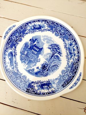 Vintage taartschotel Royal Sphinx Maastricht, Old England - 31 cm - blauw/wit transferware