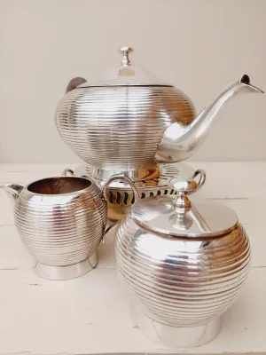Vintage verzilverd theeservies – geribbeld, met theelicht, suikerpot en melkkan