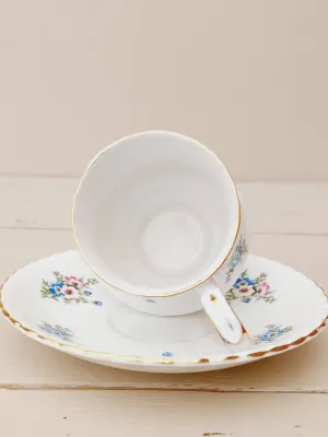 Kop schotel Royal Windsor met blauwe, gele en roze viooltjes