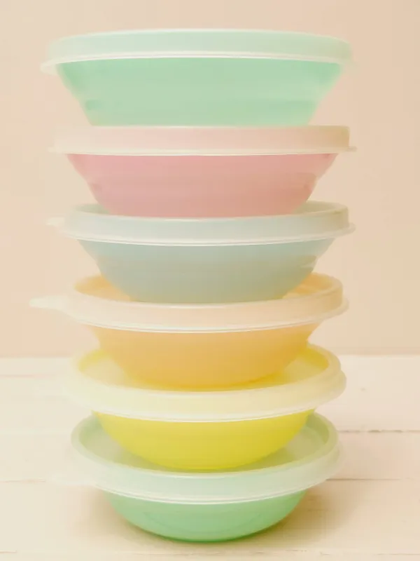 Vintage tupperwarepotjes in pastelkleuren, set van 6