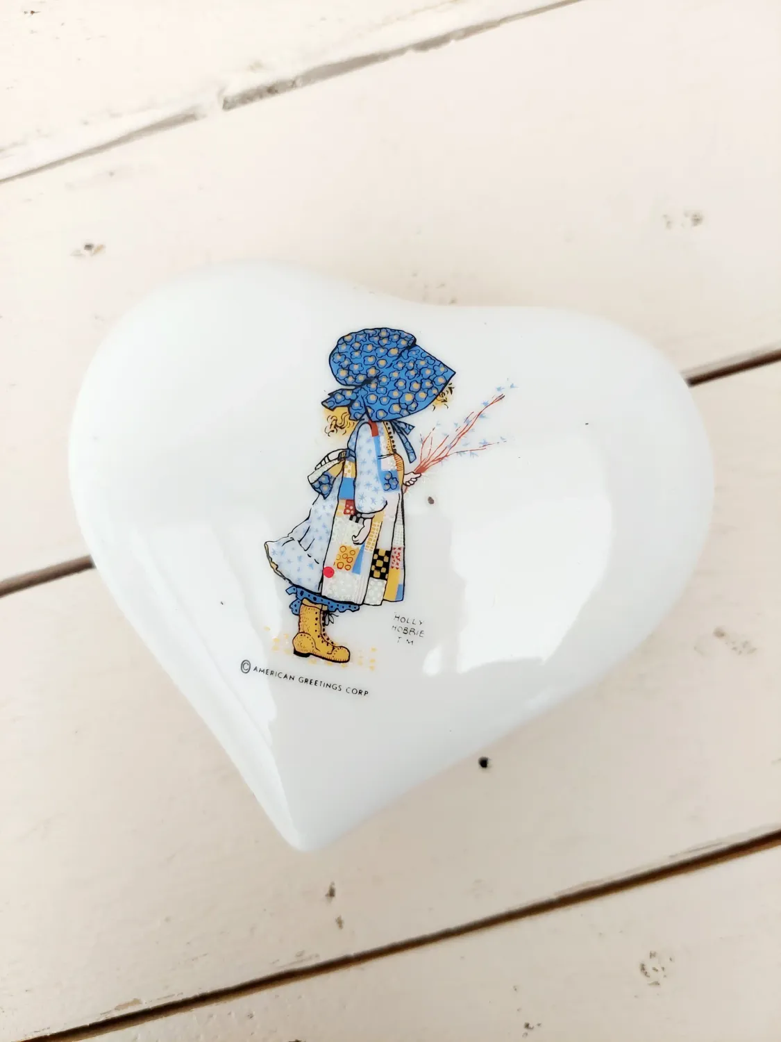 Hollie Hobbie hartvormig dekselpotje - snuisterijpotje - wit keramiek