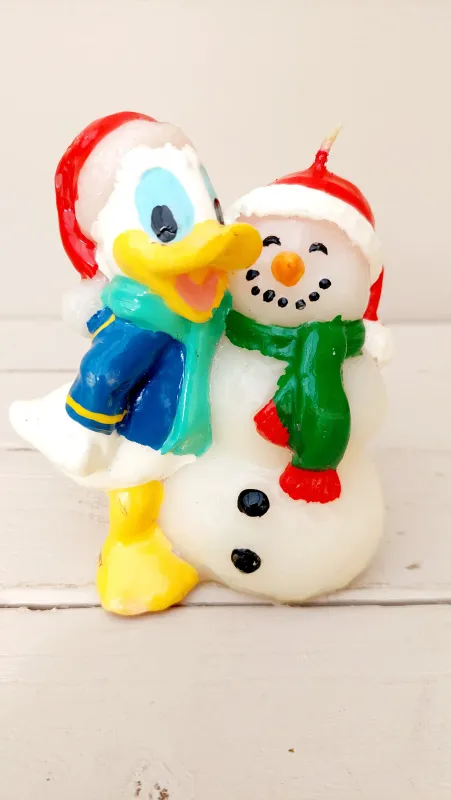 Kerstkaars - Donald Duck met kerstmuts en sneeuwman - Walt Disney