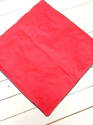 Kerstkussensloop met prent van kerstman met zak vol cadeautjes – rode decoratieve hoes voor sierkussen 40 x 40 cm