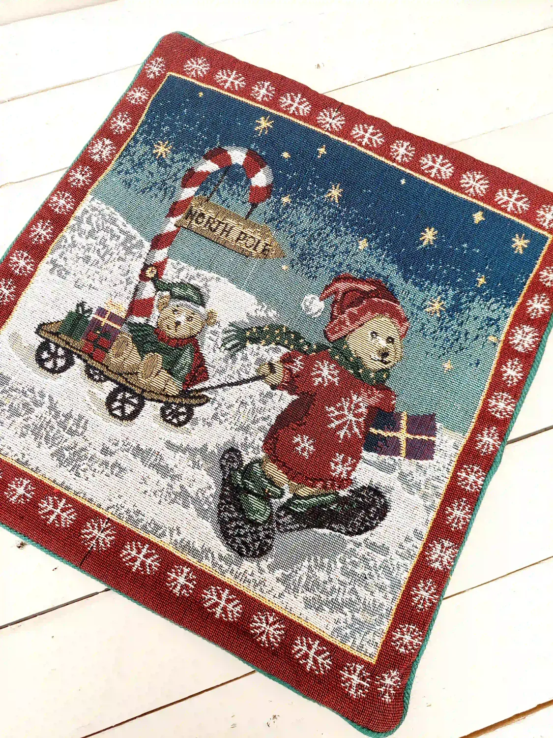 Gobelin kerstkussensloop met kerstbeer en slee - decoratieve hoes voor sierkussen 40 x 40 cm