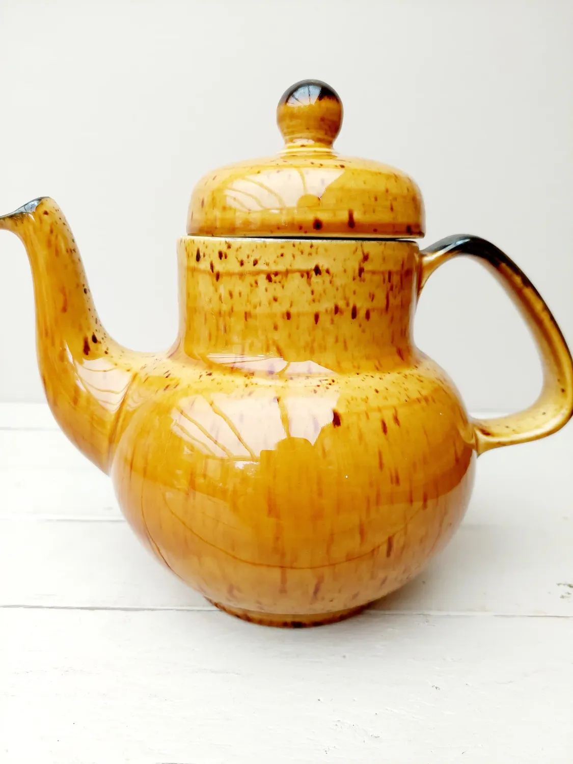 Vintage theepot / koffiepot - Boch Palma - okergeel en bruin