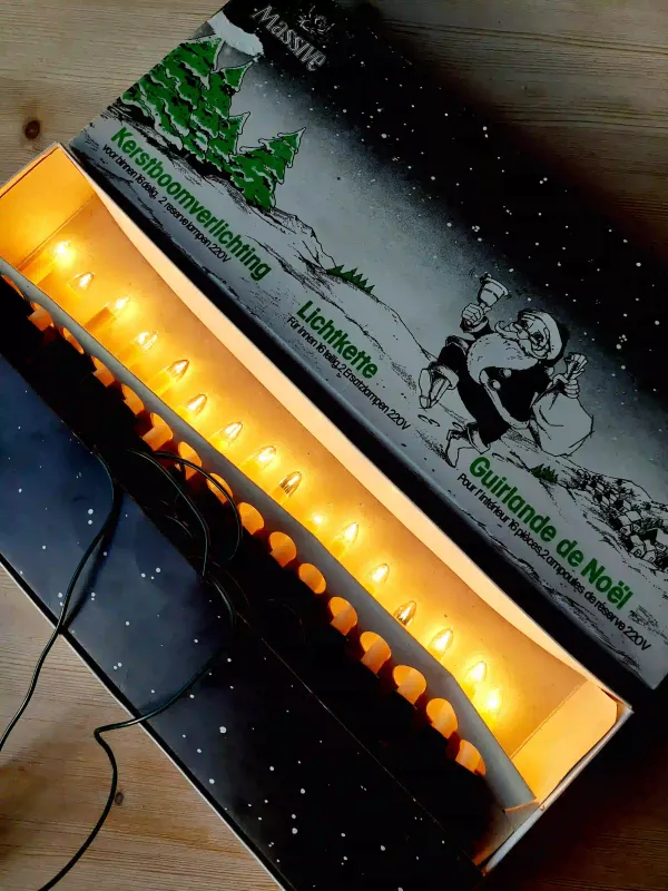 Vintage kerstverlichting &#39;Massive&#39; - 16 kaarslampjes met clip