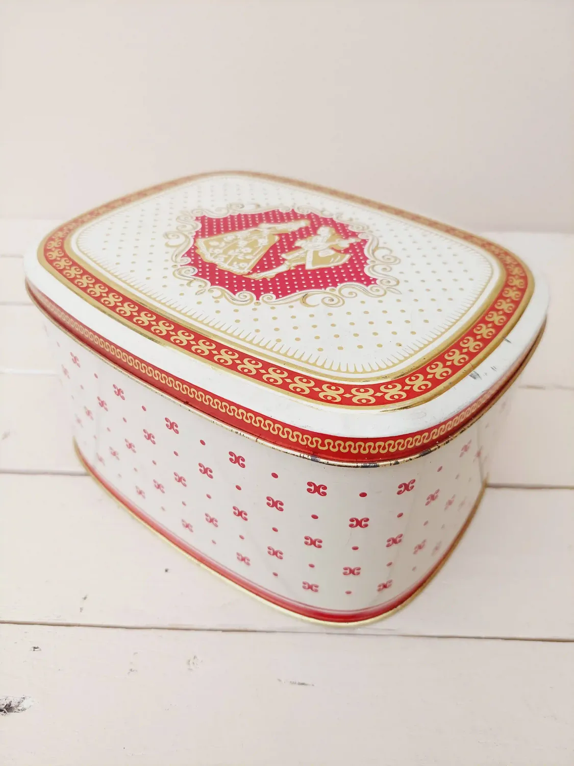Vintage koninklijk koekblik