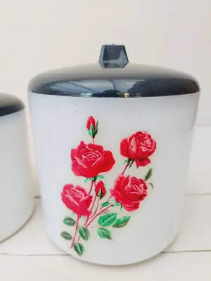 Vintage trio van opbergpotten in kunststof, rozen