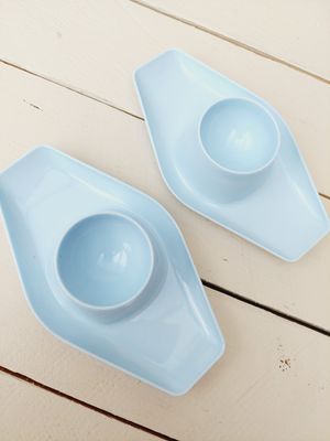 Eierdopjes bootje lichtblauw kunststof, DBP, set van 2