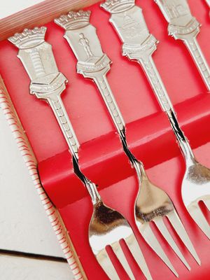 Set van 6 vintage gebaksvorkjes - thema steden