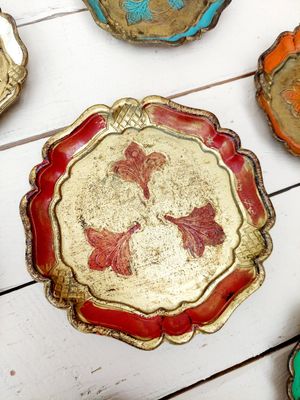 Vintage set van 6 glasonderzetters + flesonderzetter in Florentijnse stijl – hout, Made in Italy